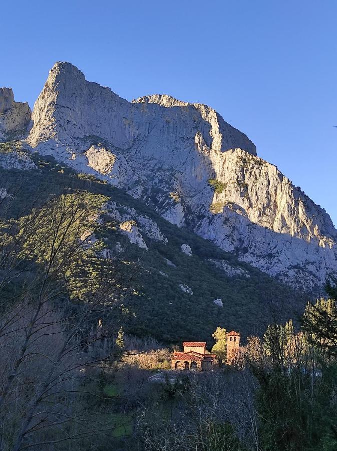 El Chalet De La Poza - Rio, Barbacoa, Wifi, Zona De Trabajo, Vistas. Lebena Ngoại thất bức ảnh